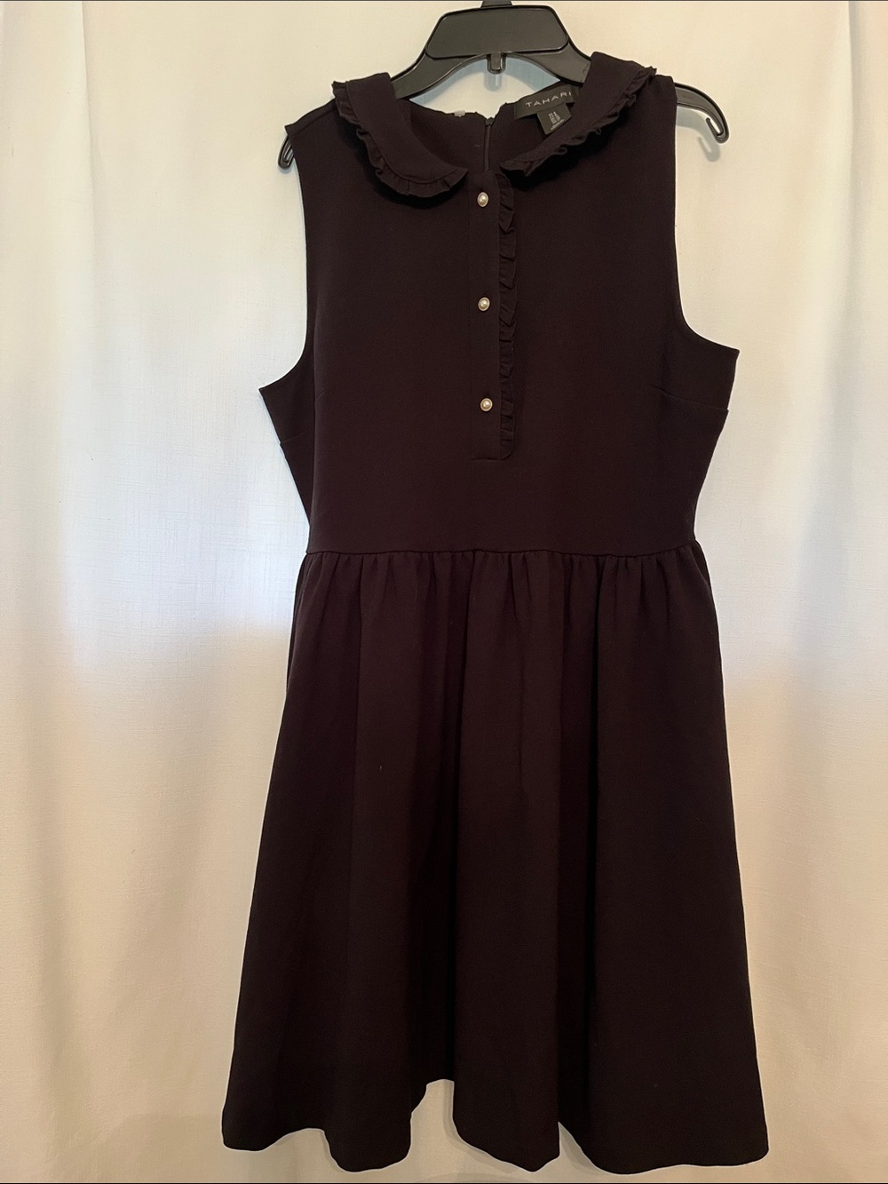 Tahari women Sleeveless Ruffle-Collar Dress in Deep black side pockets